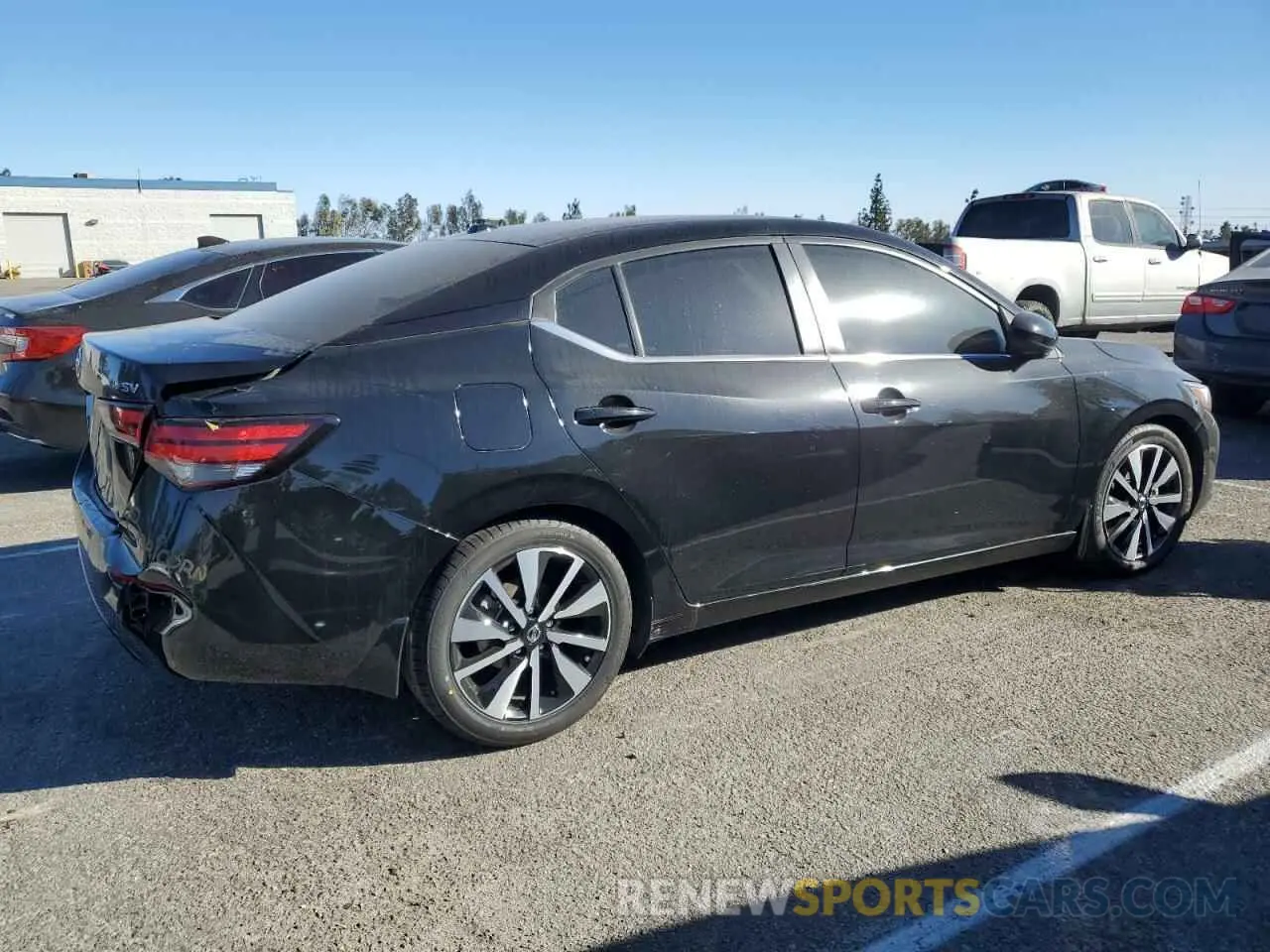 3 fotografías del automóvil dañado 3N1AB8CV6NY220490 NISSAN SENTRA 2022