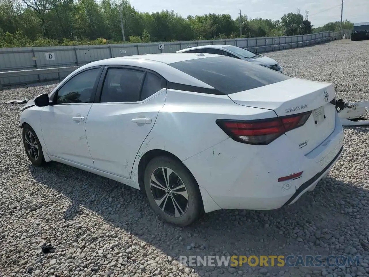 2 fotografías del automóvil dañado 3N1AB8CV6NY229853 NISSAN SENTRA 2022