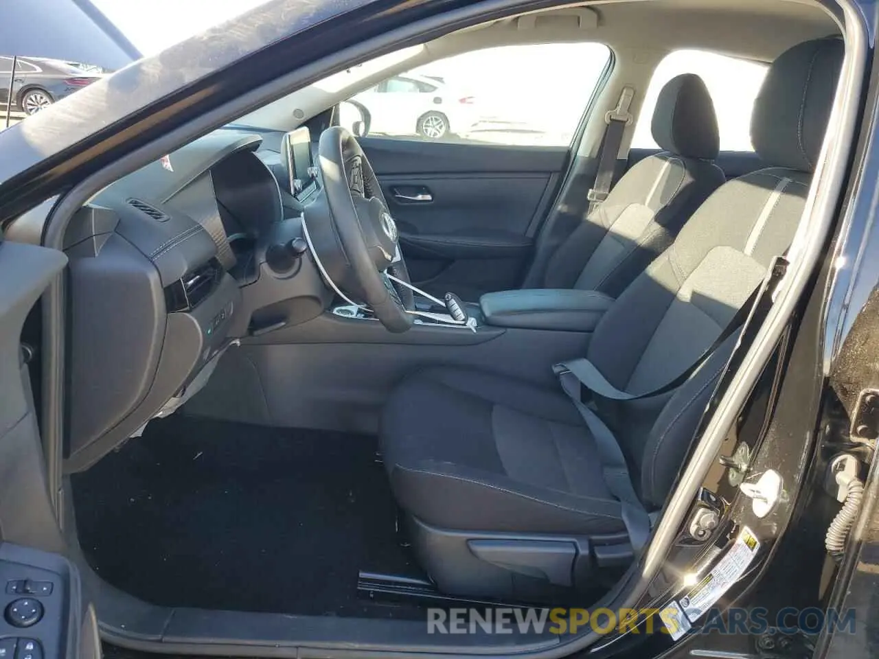 7 fotografías del automóvil dañado 3N1AB8CV6NY237256 NISSAN SENTRA 2022