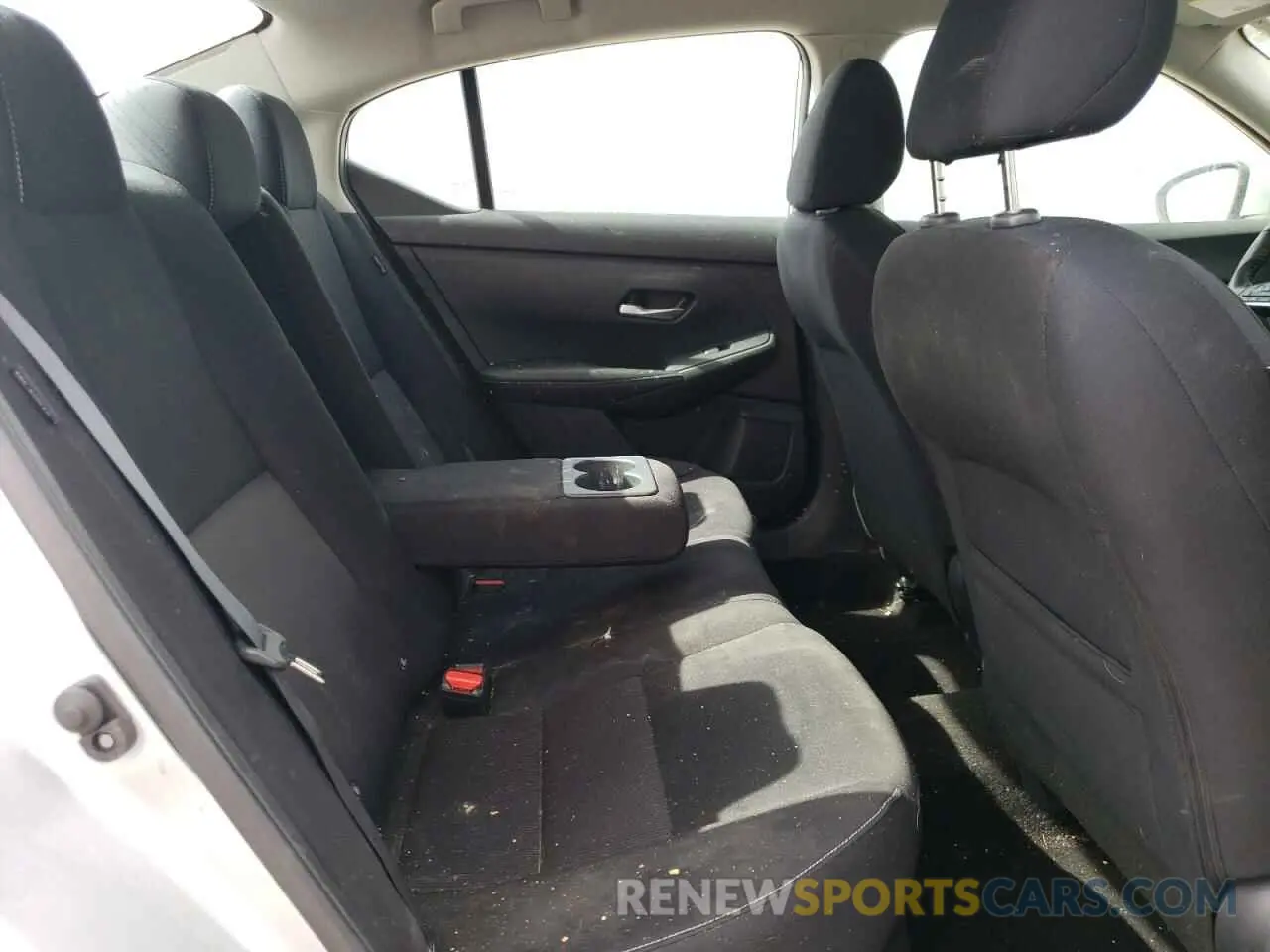 11 fotografías del automóvil dañado 3N1AB8CV6NY268409 NISSAN SENTRA 2022