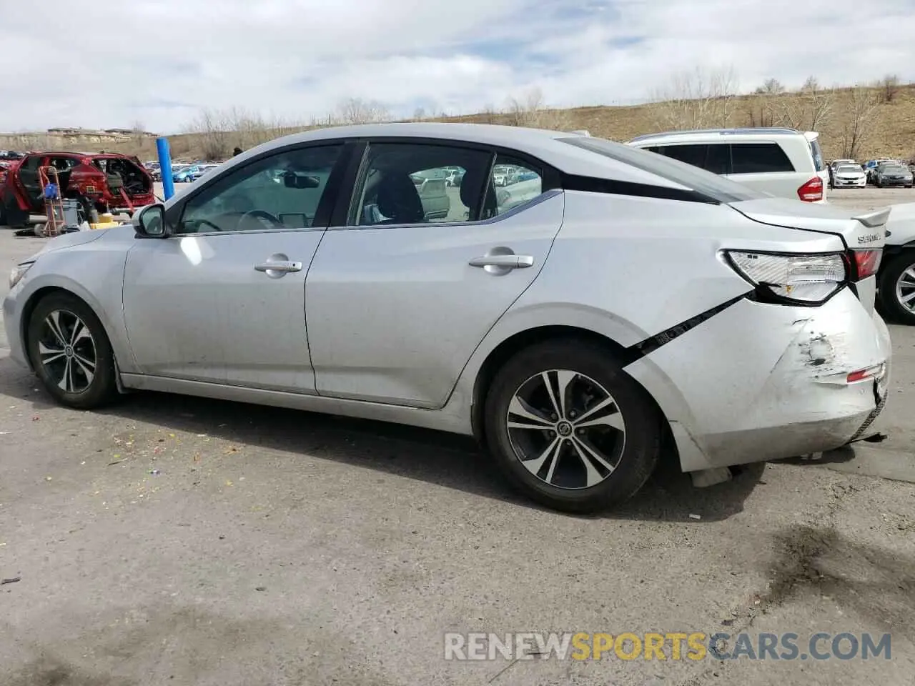 2 fotografías del automóvil dañado 3N1AB8CV6NY268409 NISSAN SENTRA 2022