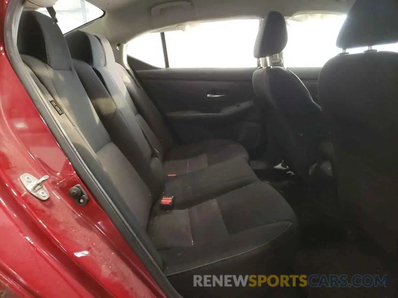 10 fotografías del automóvil dañado 3N1AB8CV6NY294802 NISSAN SENTRA 2022