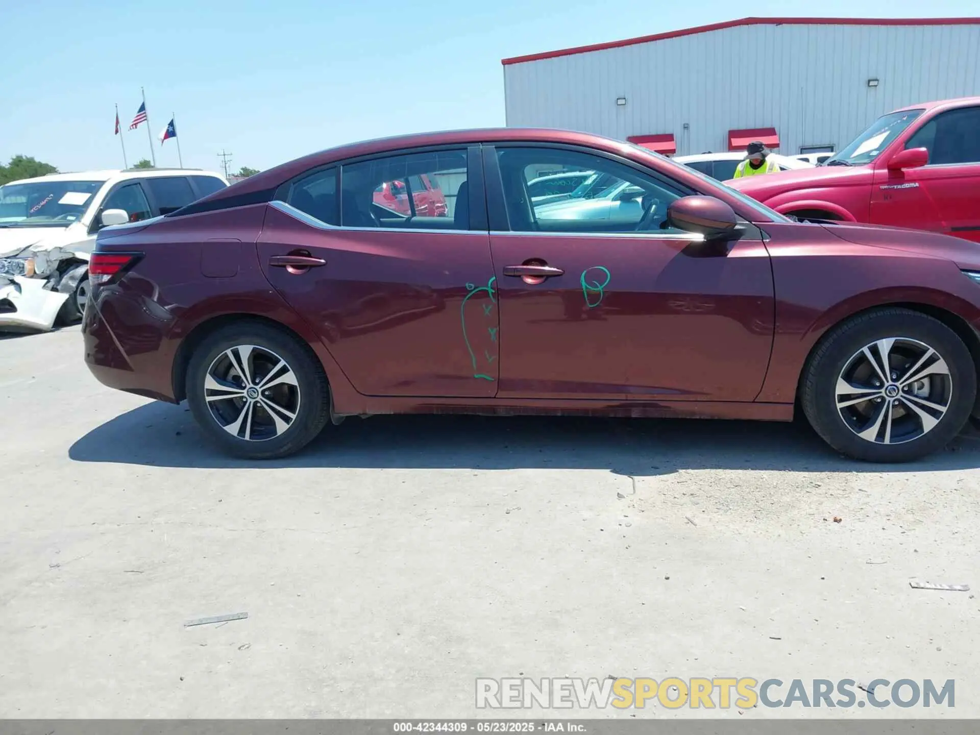 13 fotografías del automóvil dañado 3N1AB8CV7NY223432 NISSAN SENTRA 2022