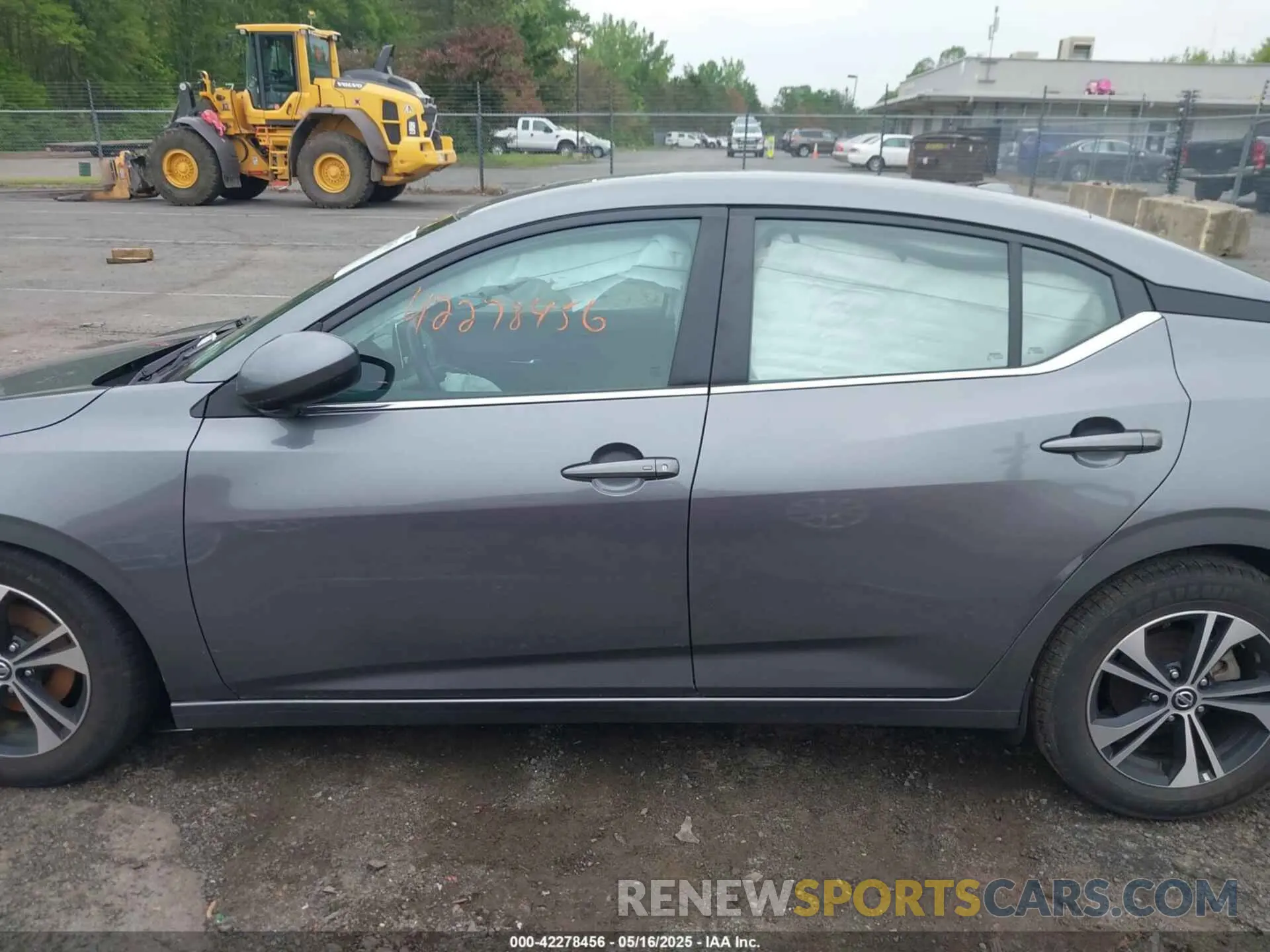 14 fotografías del automóvil dañado 3N1AB8CV7NY241087 NISSAN SENTRA 2022