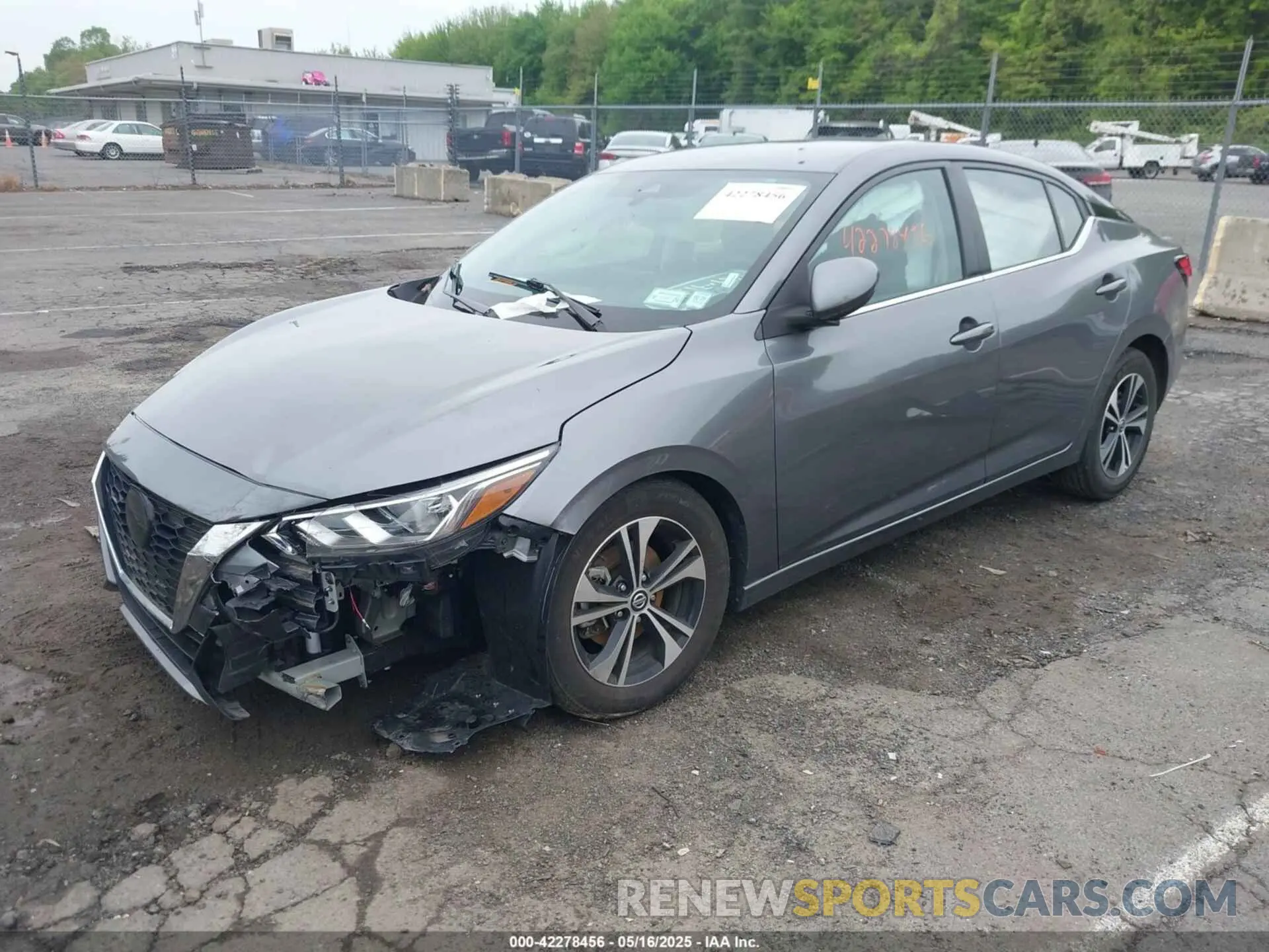 2 fotografías del automóvil dañado 3N1AB8CV7NY241087 NISSAN SENTRA 2022