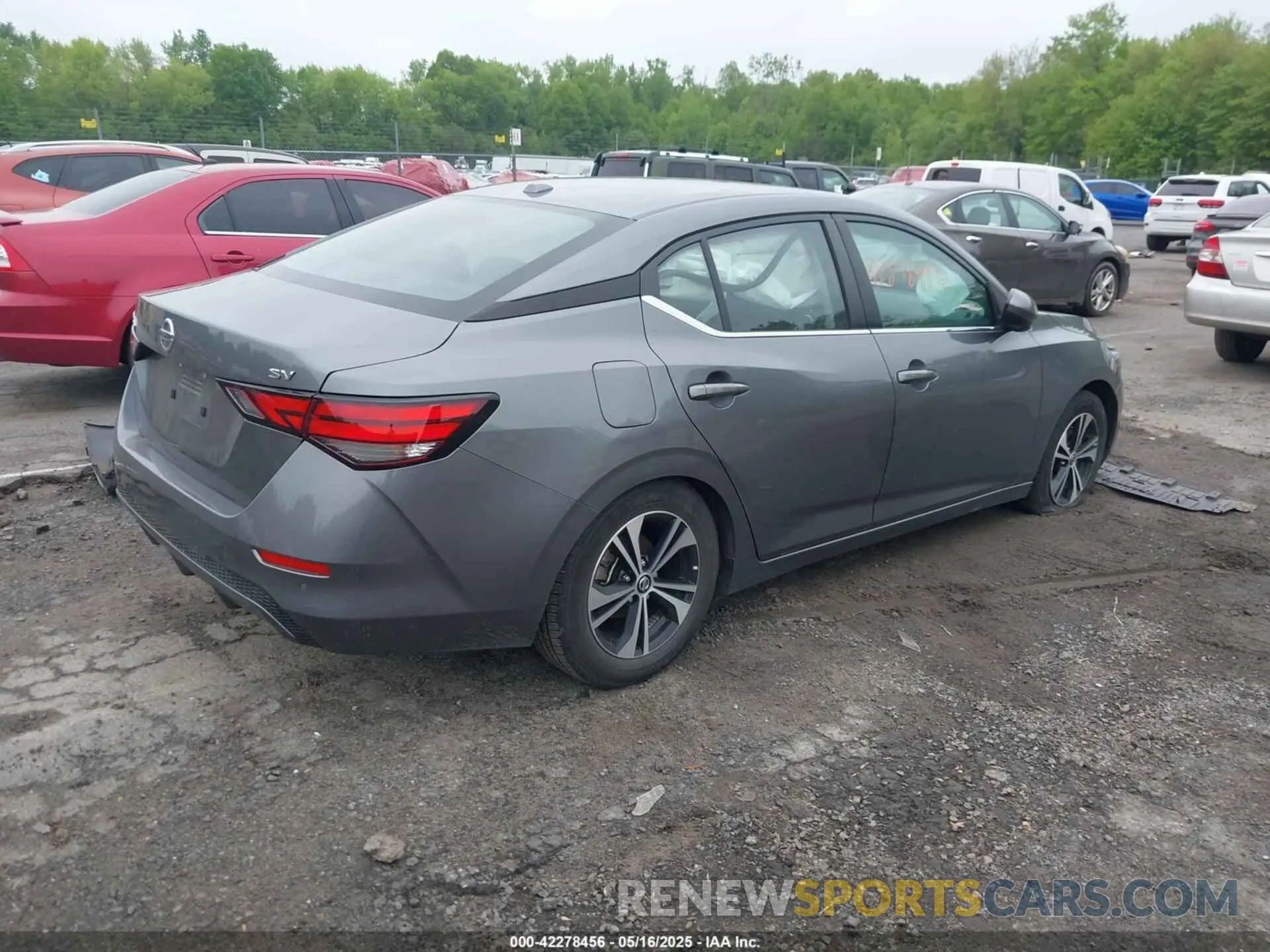 4 fotografías del automóvil dañado 3N1AB8CV7NY241087 NISSAN SENTRA 2022