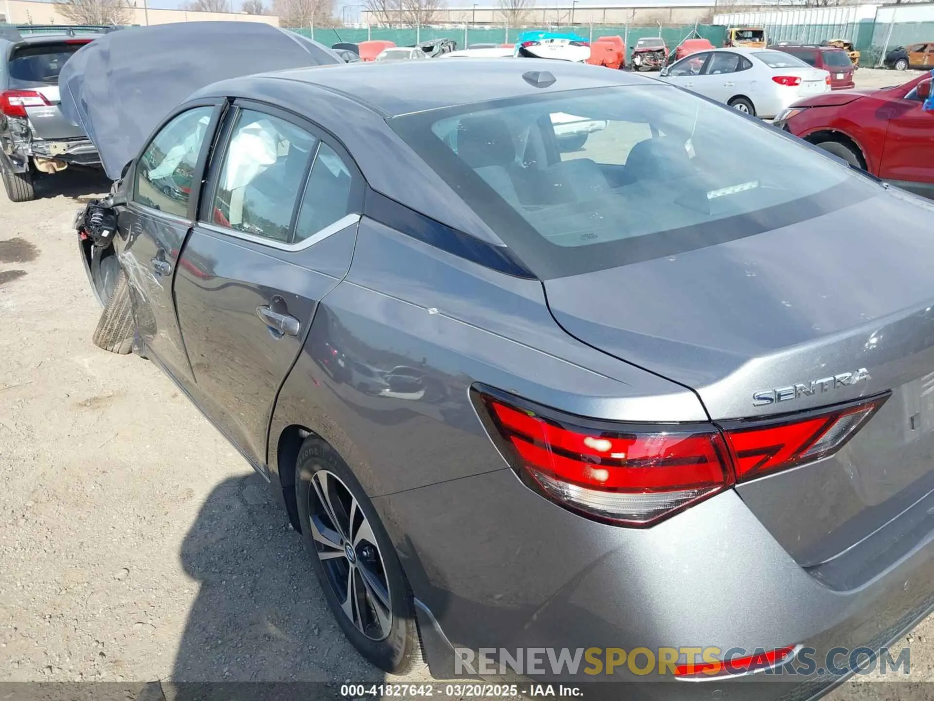 19 fotografías del automóvil dañado 3N1AB8CV8NY206624 NISSAN SENTRA 2022