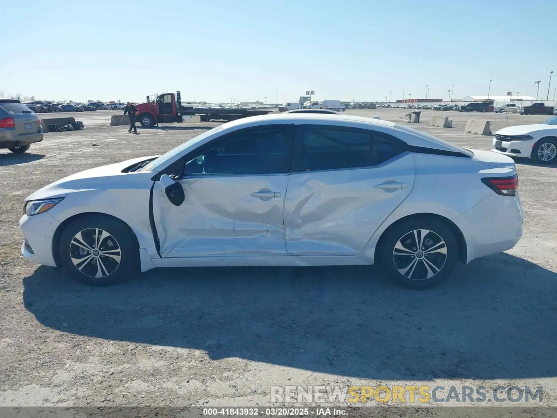 14 fotografías del automóvil dañado 3N1AB8CV8NY234603 NISSAN SENTRA 2022