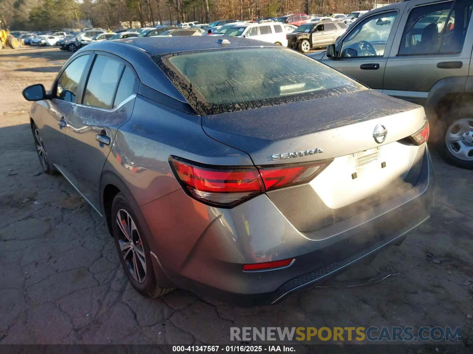 3 fotografías del automóvil dañado 3N1AB8CV8NY246427 NISSAN SENTRA 2022