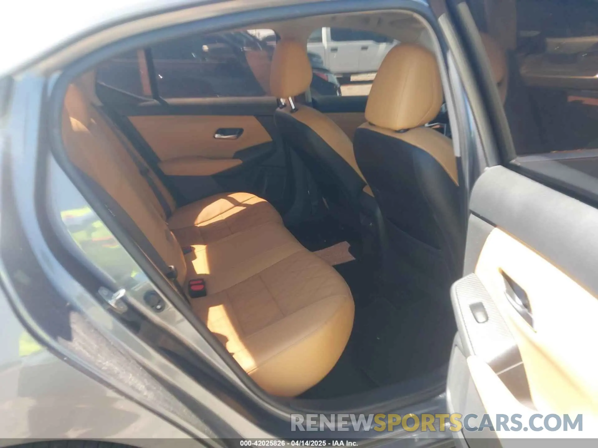 8 fotografías del automóvil dañado 3N1AB8CV8NY254964 NISSAN SENTRA 2022