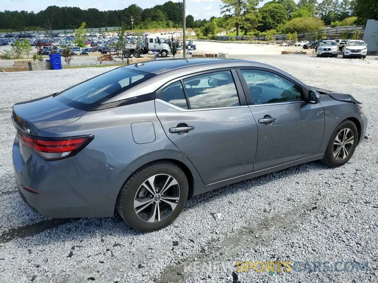 3 fotografías del automóvil dañado 3N1AB8CV8NY261672 NISSAN SENTRA 2022