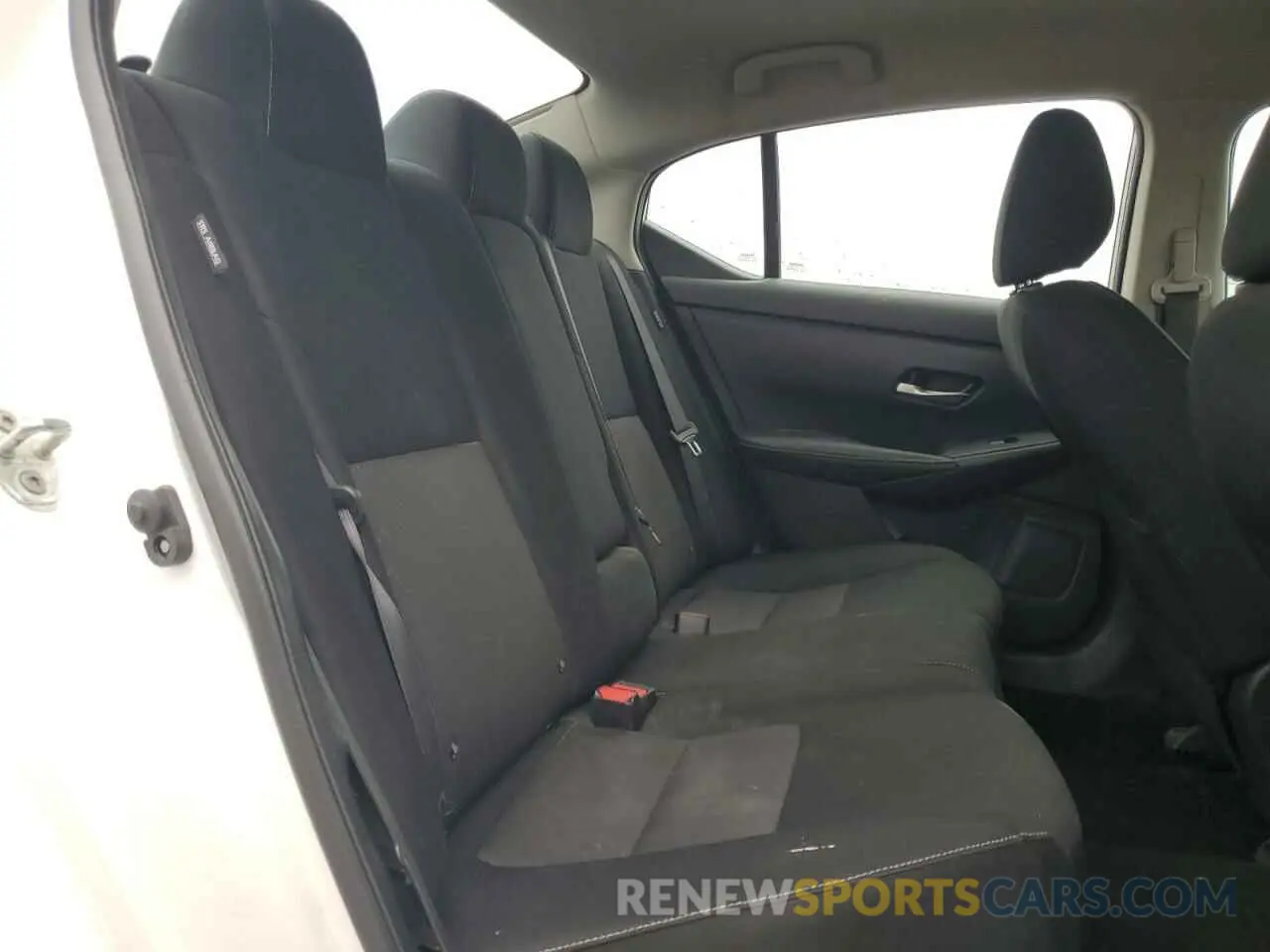 10 fotografías del automóvil dañado 3N1AB8CV8NY265253 NISSAN SENTRA 2022