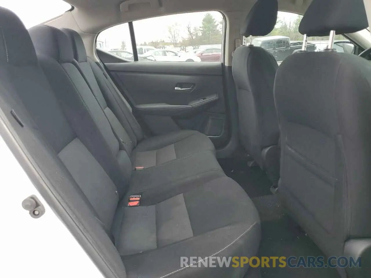 10 fotografías del automóvil dañado 3N1AB8CV8NY274003 NISSAN SENTRA 2022
