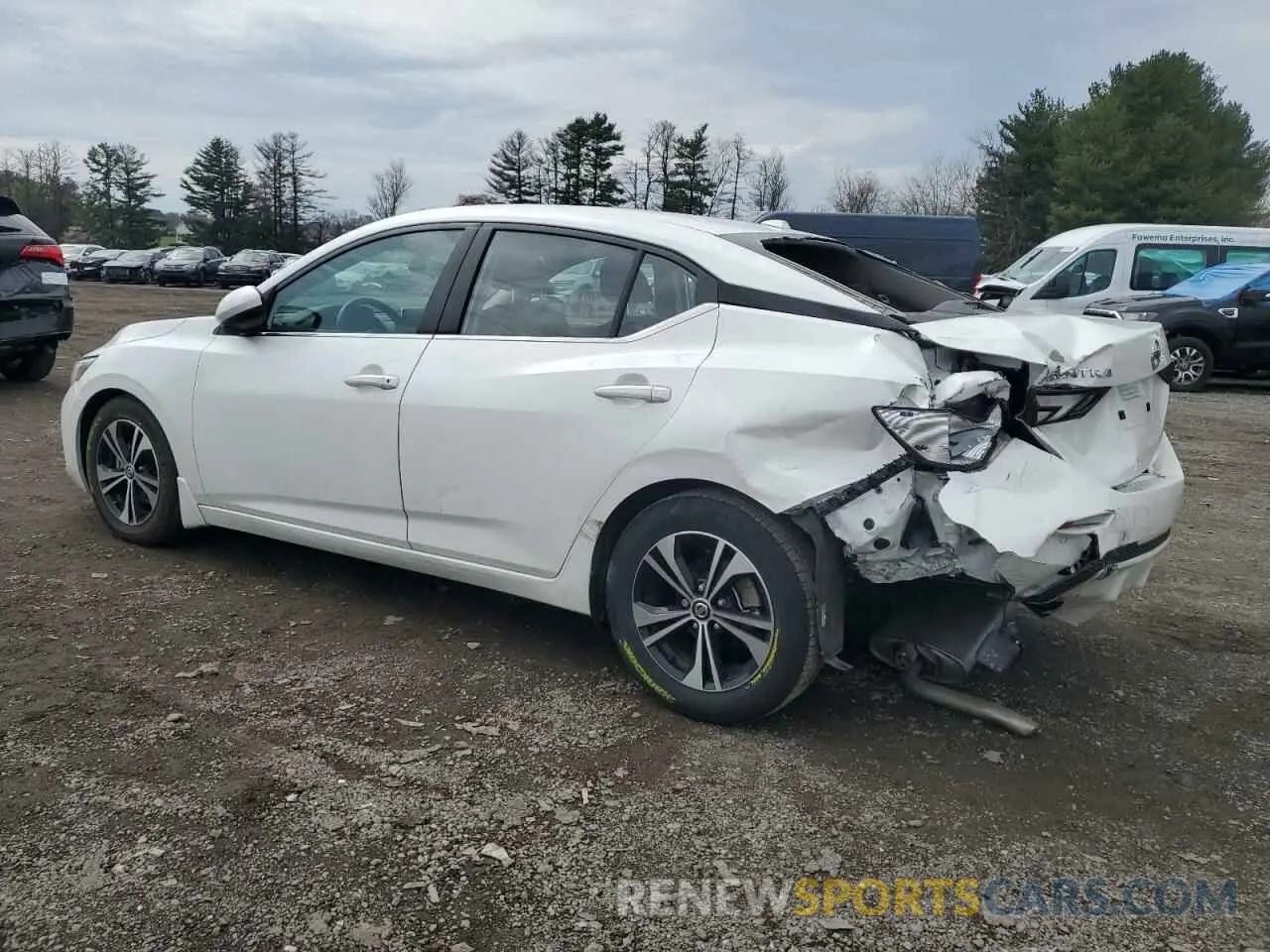 2 fotografías del automóvil dañado 3N1AB8CV8NY274003 NISSAN SENTRA 2022