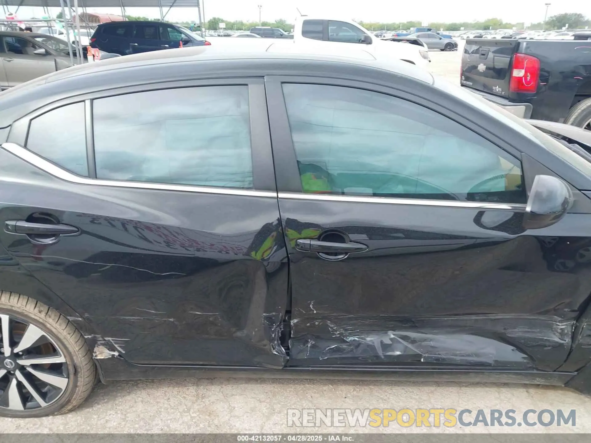 13 fotografías del automóvil dañado 3N1AB8CV8NY279623 NISSAN SENTRA 2022