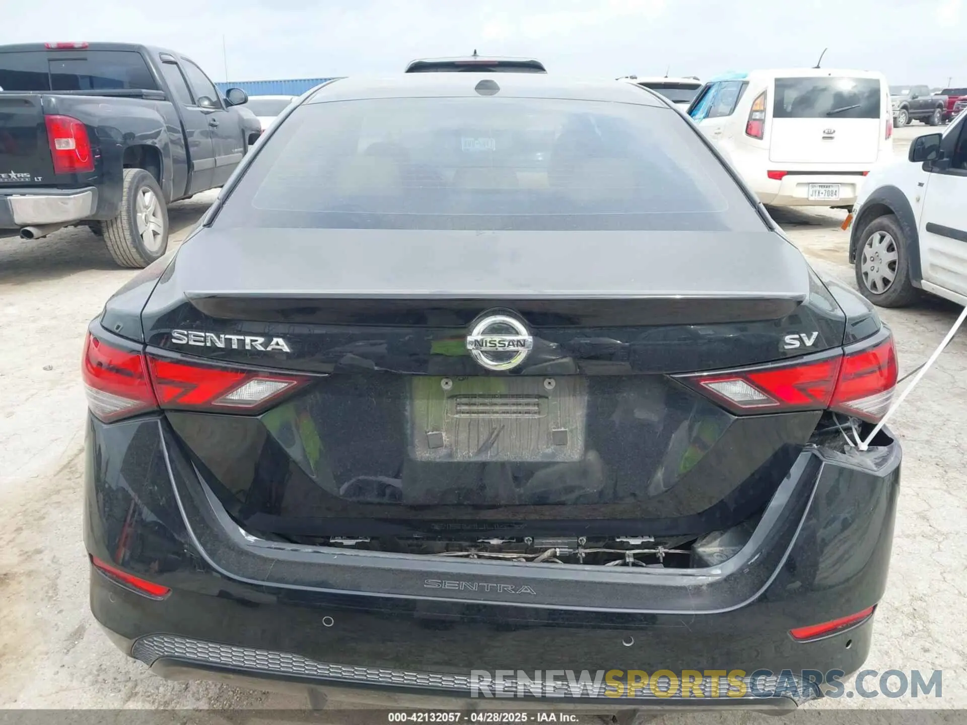 16 fotografías del automóvil dañado 3N1AB8CV8NY279623 NISSAN SENTRA 2022