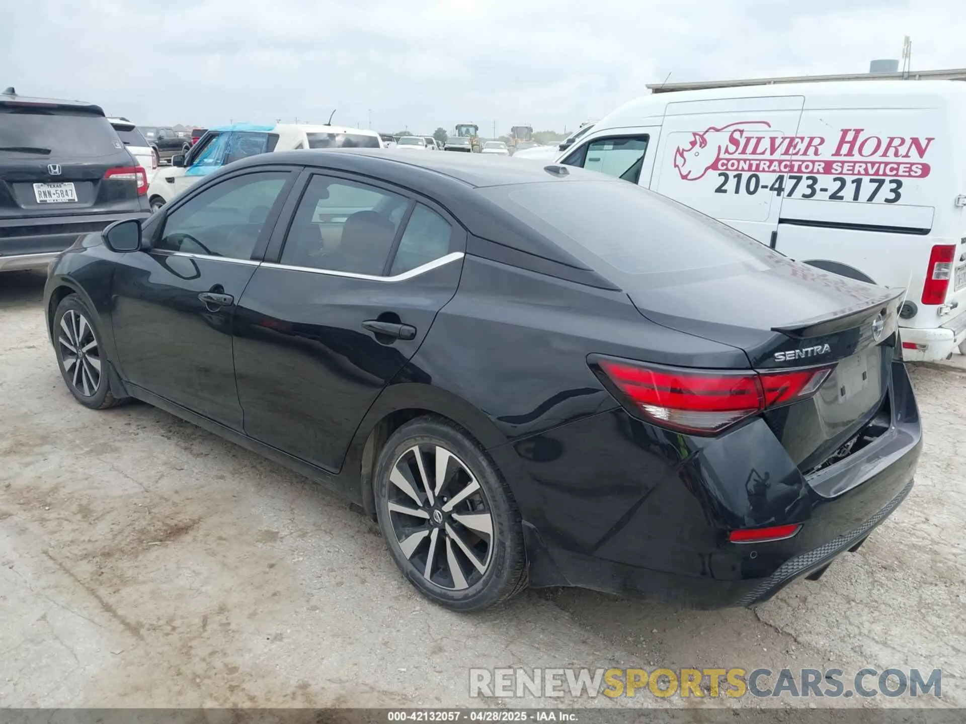 3 fotografías del automóvil dañado 3N1AB8CV8NY279623 NISSAN SENTRA 2022