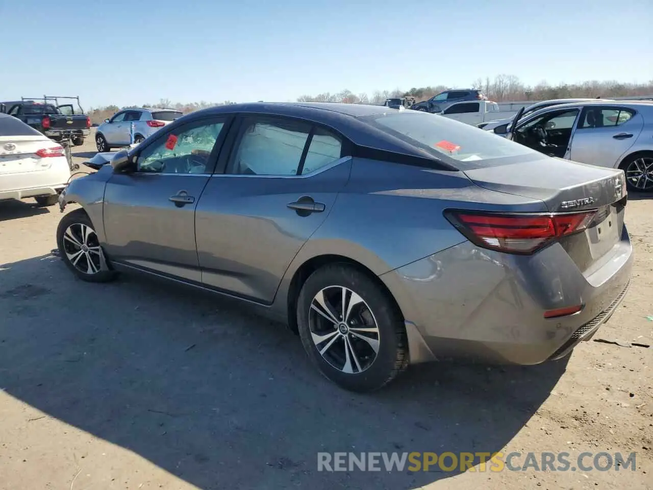2 fotografías del automóvil dañado 3N1AB8CV9NY214599 NISSAN SENTRA 2022