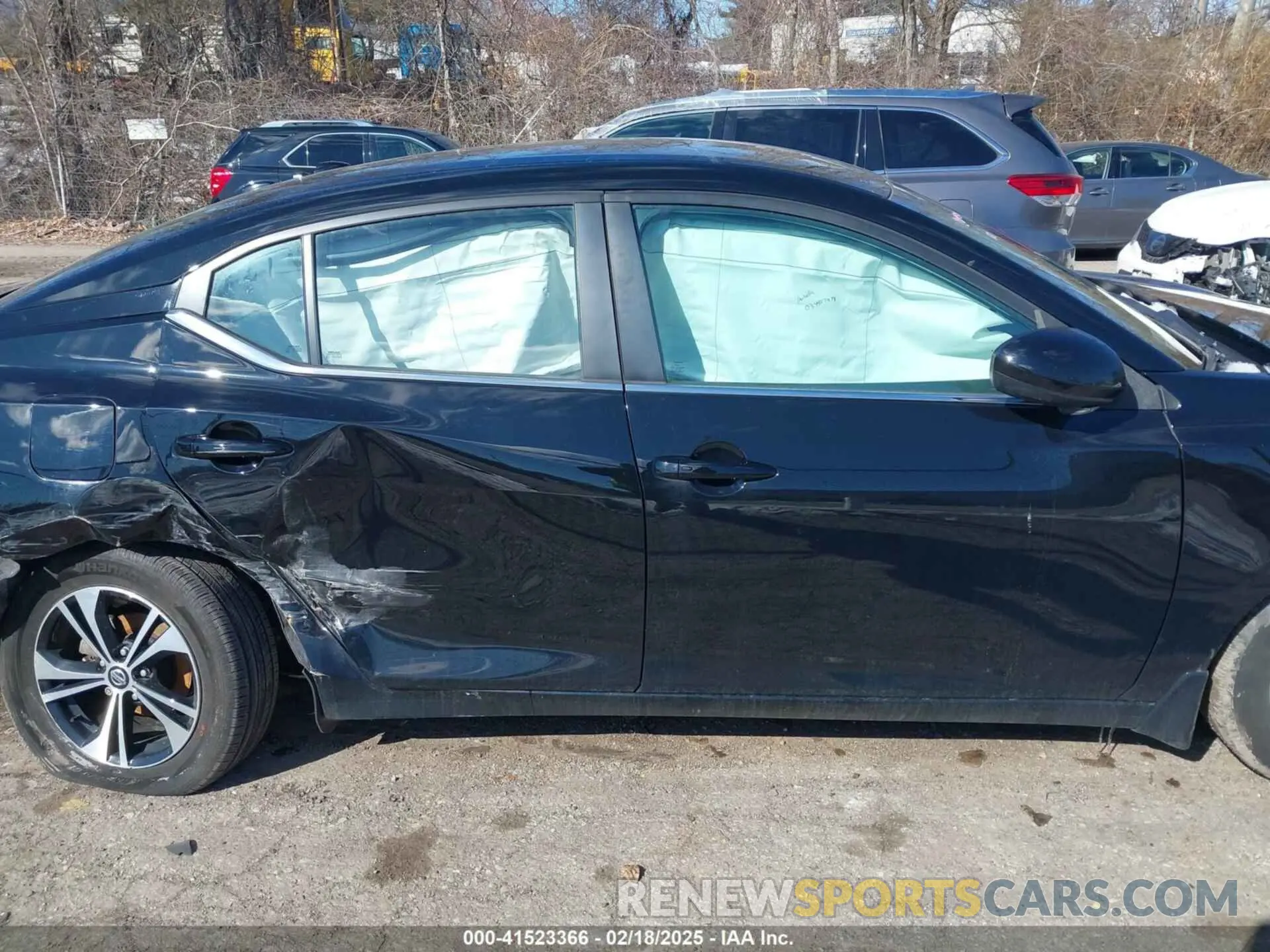 14 fotografías del automóvil dañado 3N1AB8CV9NY235680 NISSAN SENTRA 2022