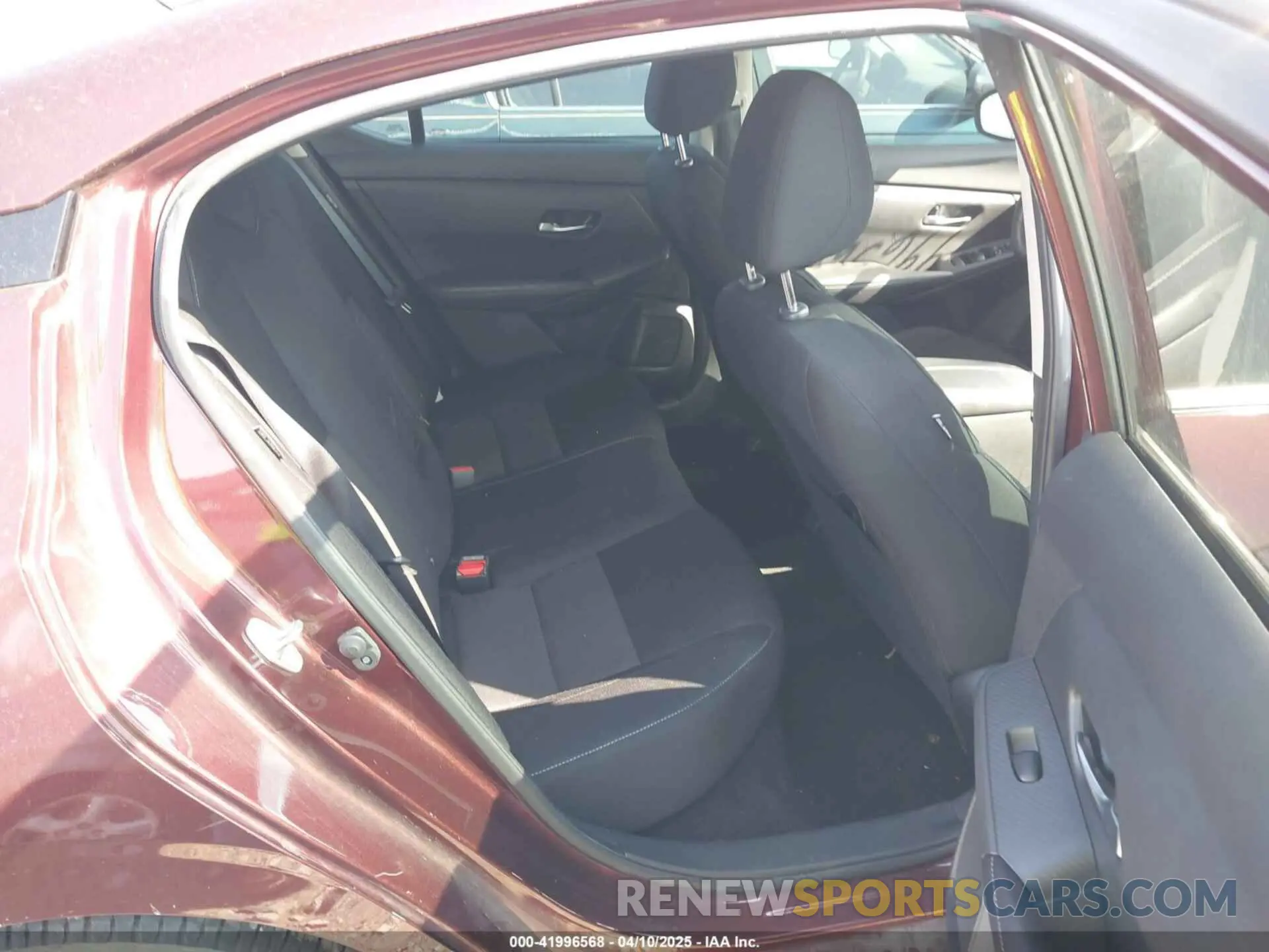 8 fotografías del automóvil dañado 3N1AB8CV9NY245903 NISSAN SENTRA 2022
