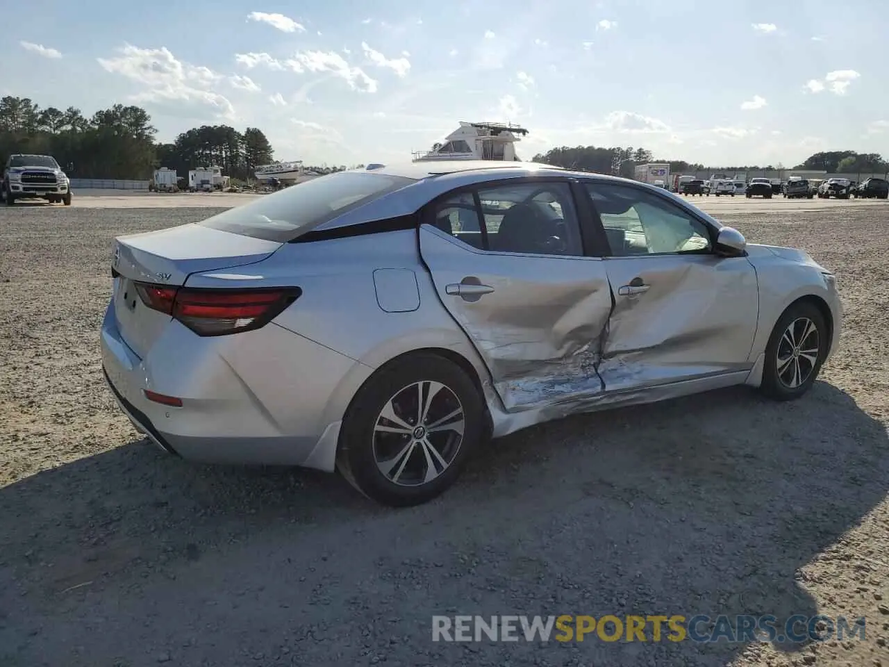 3 fotografías del automóvil dañado 3N1AB8CV9NY246453 NISSAN SENTRA 2022