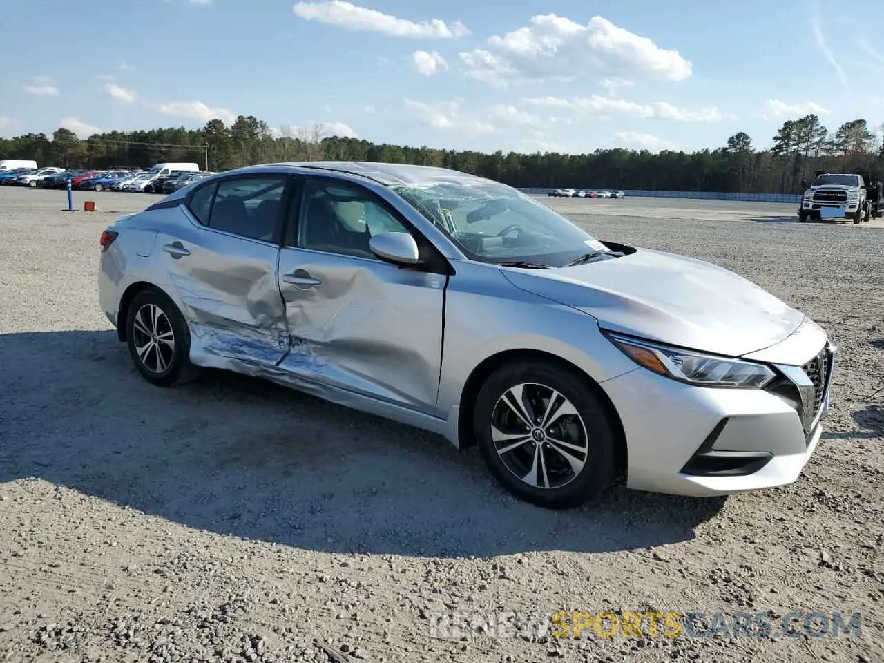 4 fotografías del automóvil dañado 3N1AB8CV9NY246453 NISSAN SENTRA 2022