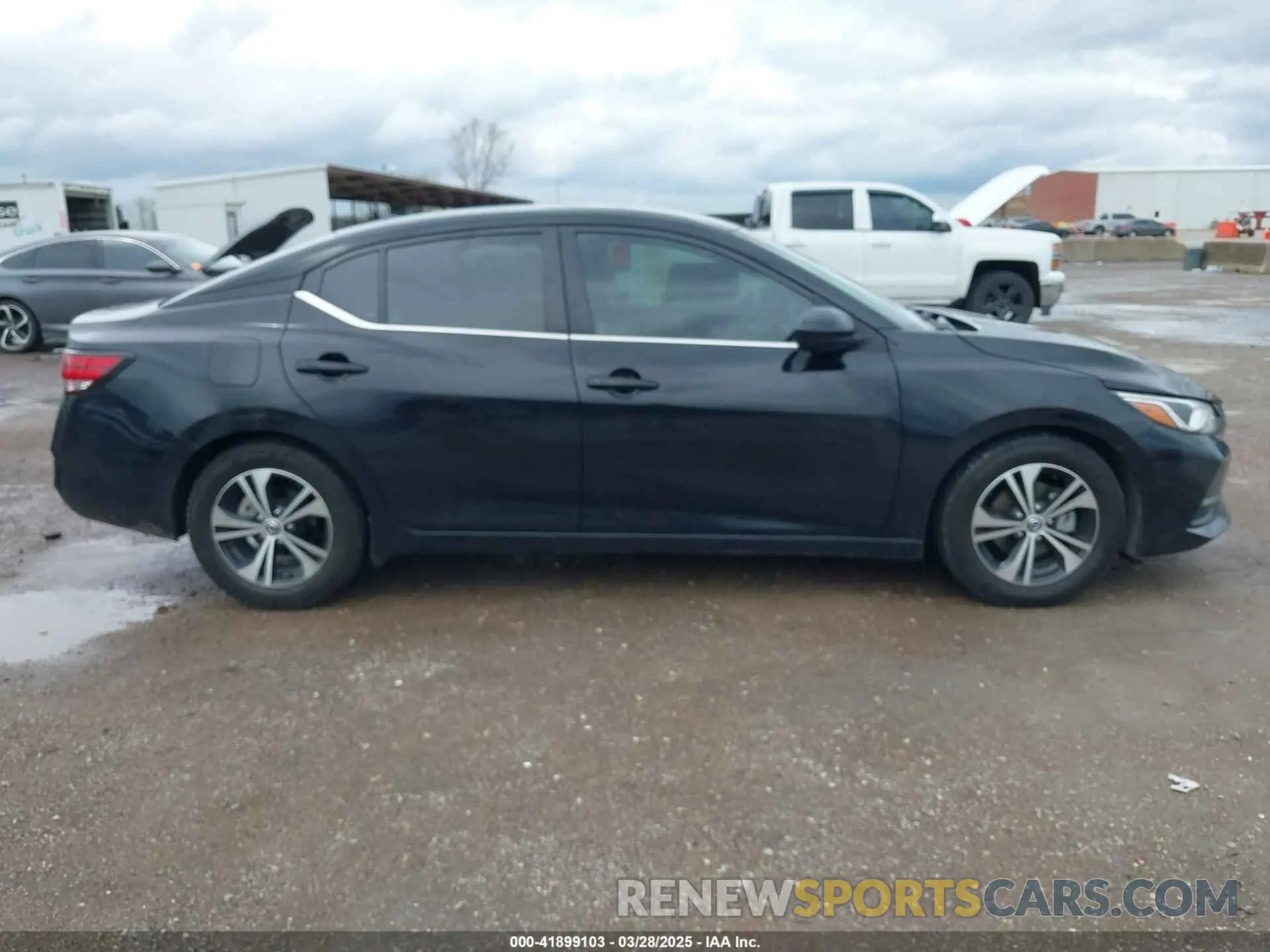 13 fotografías del automóvil dañado 3N1AB8CV9NY256187 NISSAN SENTRA 2022