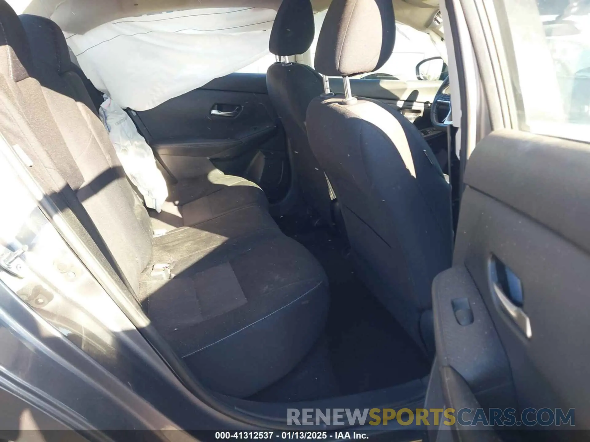 8 fotografías del automóvil dañado 3N1AB8CV9NY275239 NISSAN SENTRA 2022