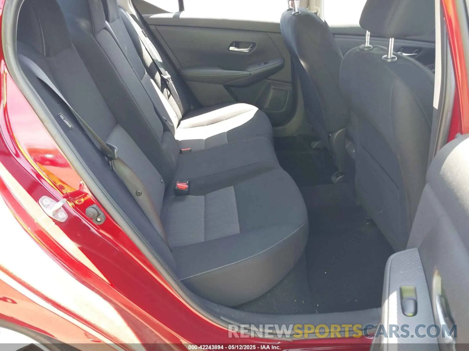 8 fotografías del automóvil dañado 3N1AB8CV9NY292820 NISSAN SENTRA 2022