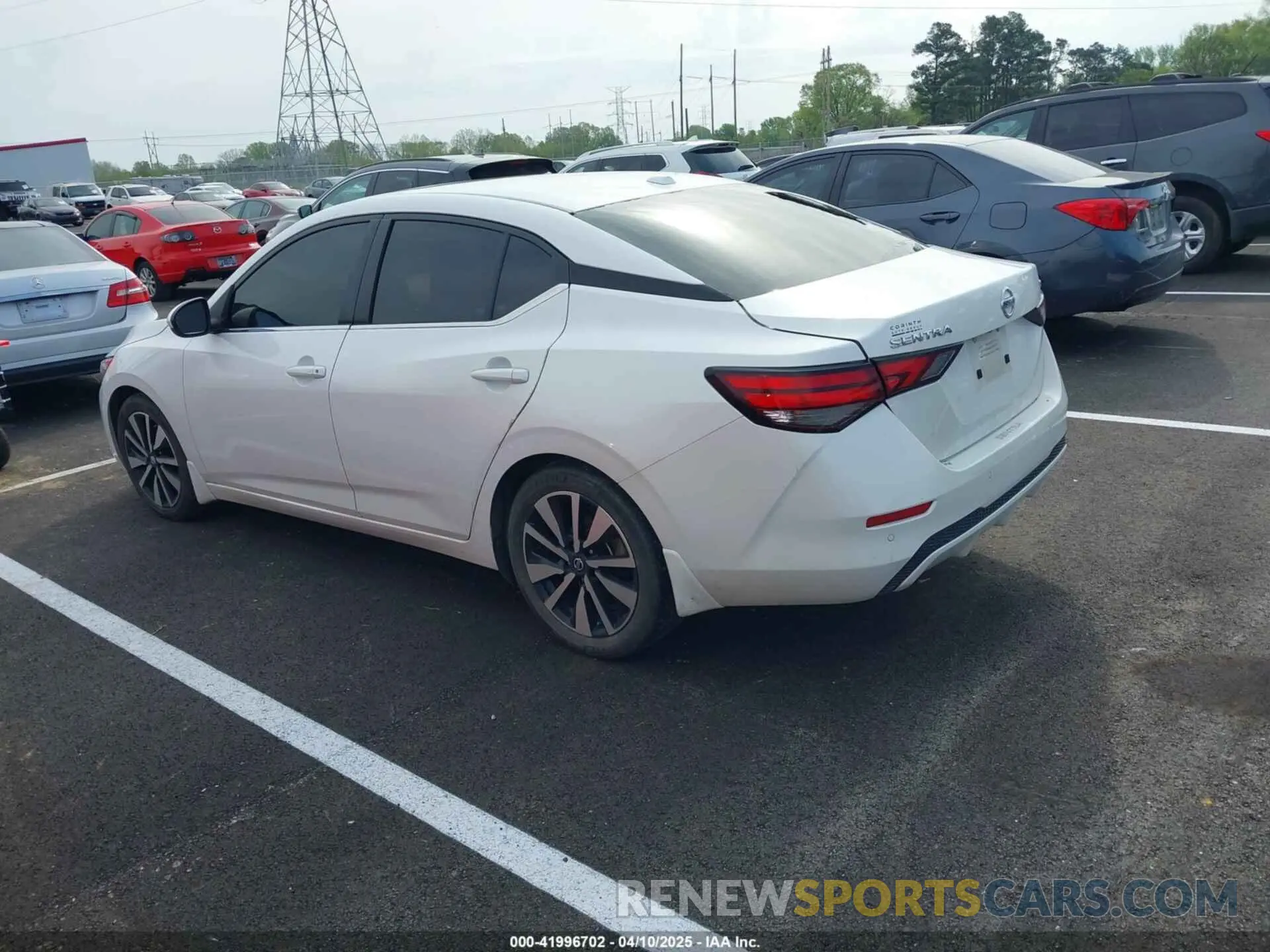 3 fotografías del automóvil dañado 3N1AB8CV9NY293840 NISSAN SENTRA 2022