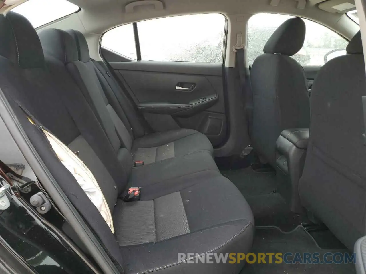 10 fotografías del automóvil dañado 3N1AB8CV9NY321040 NISSAN SENTRA 2022