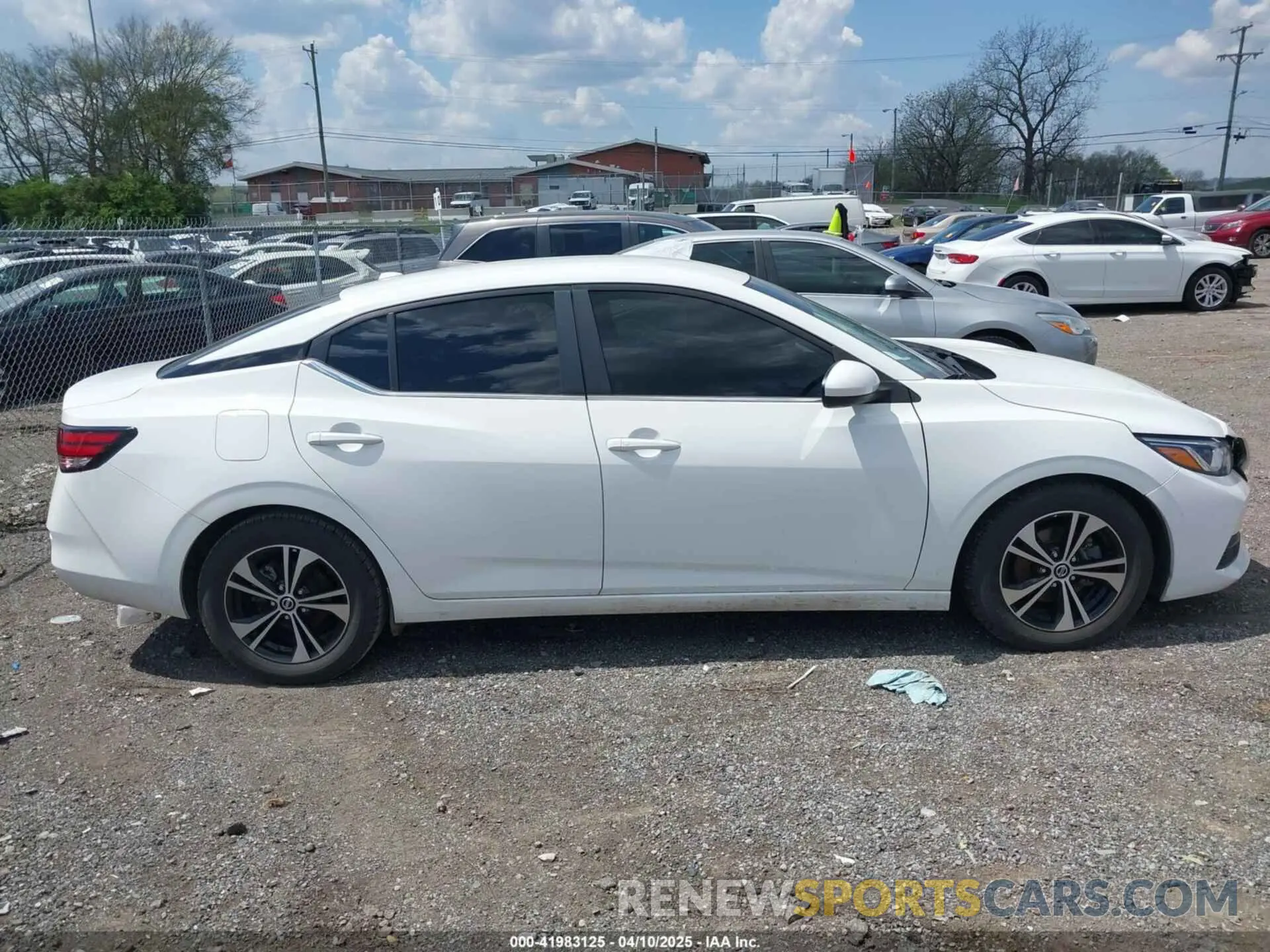 13 fotografías del automóvil dañado 3N1AB8CVXNY255632 NISSAN SENTRA 2022