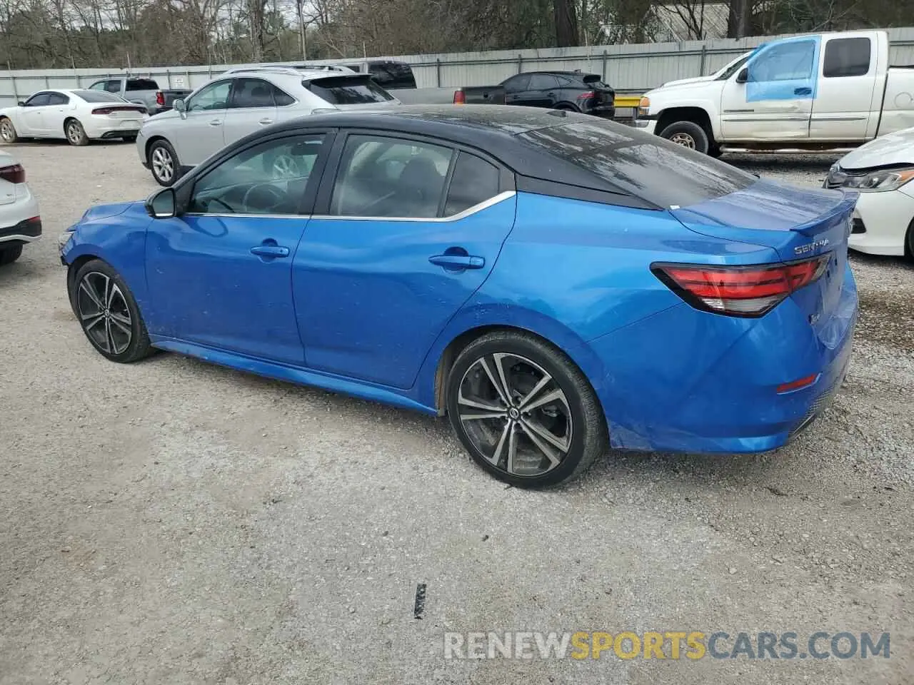 2 fotografías del automóvil dañado 3N1AB8DV0NY207992 NISSAN SENTRA 2022