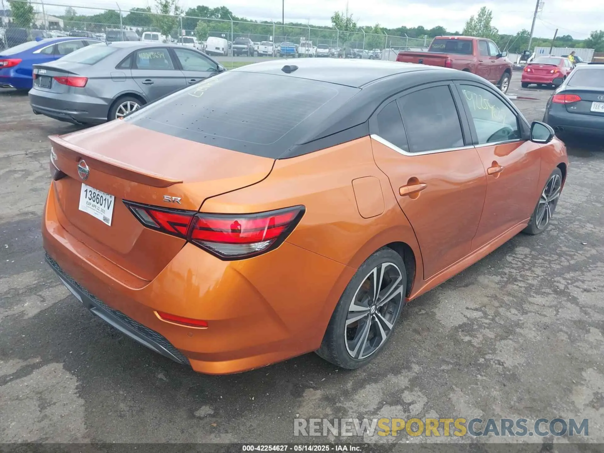 4 fotografías del automóvil dañado 3N1AB8DV0NY237302 NISSAN SENTRA 2022