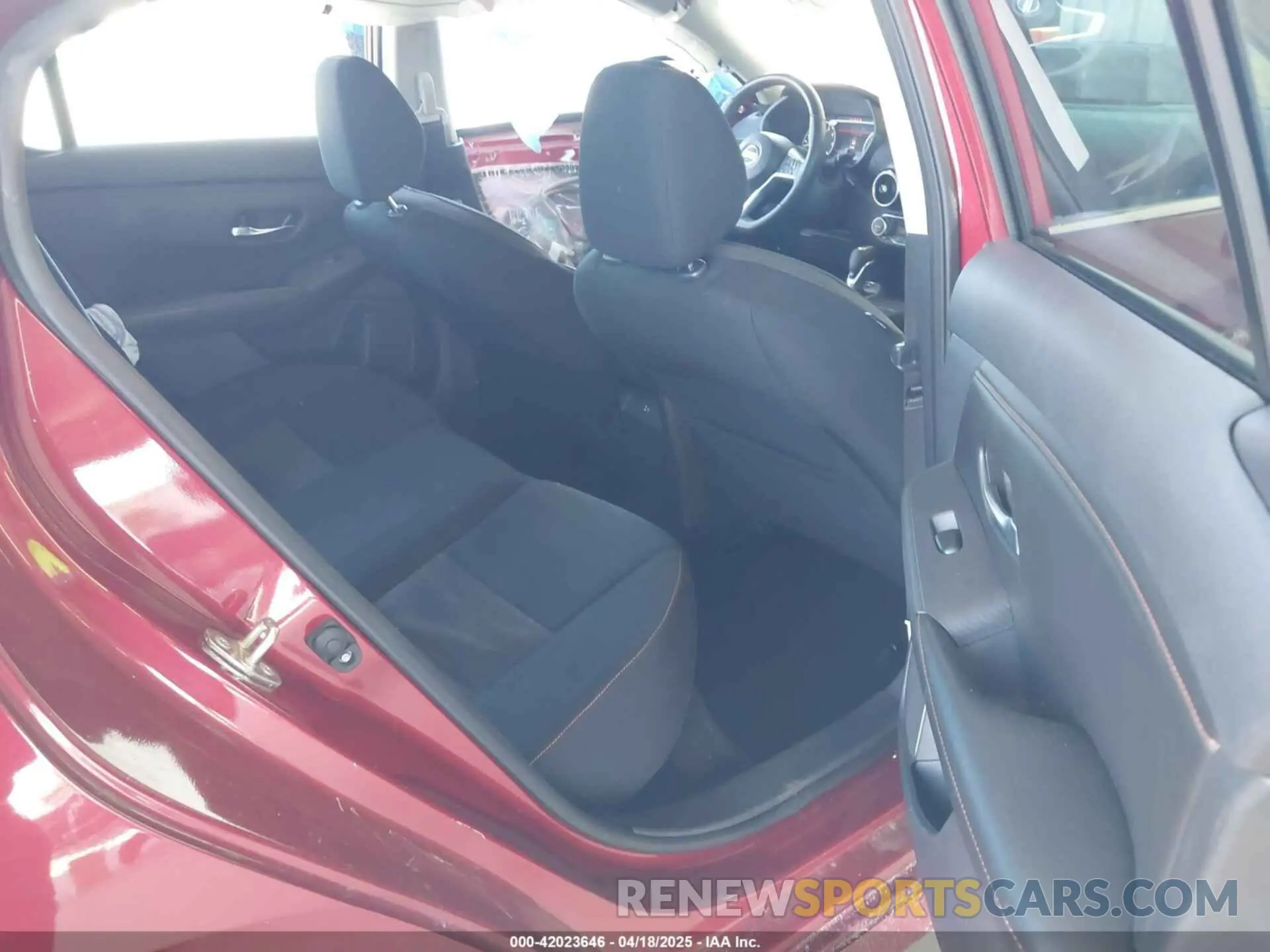 8 fotografías del automóvil dañado 3N1AB8DV0NY287780 NISSAN SENTRA 2022