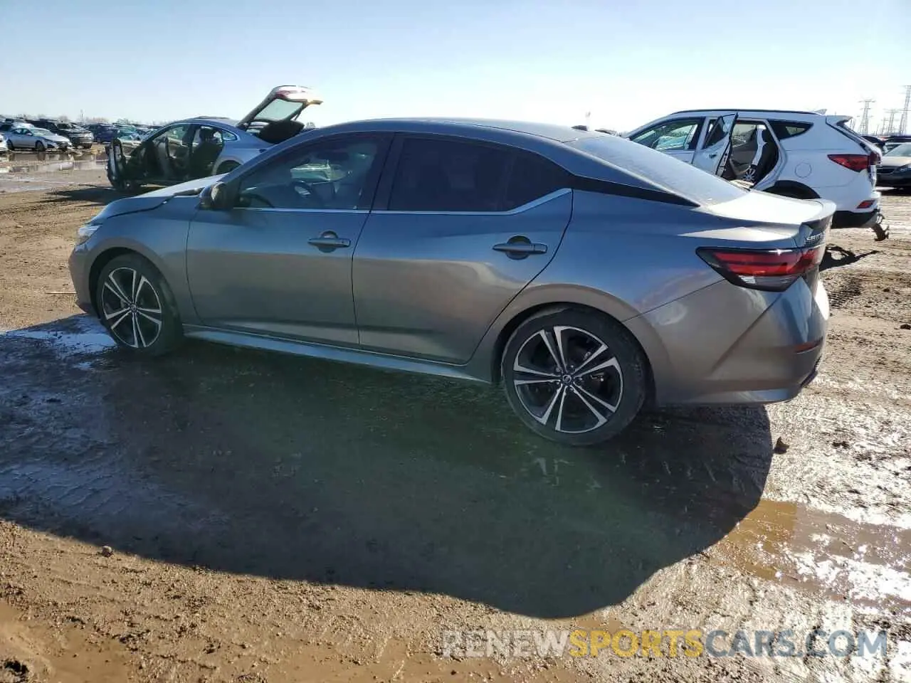 2 fotografías del automóvil dañado 3N1AB8DV0NY297662 NISSAN SENTRA 2022