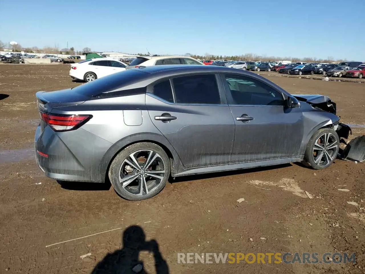 3 fotografías del automóvil dañado 3N1AB8DV0NY297662 NISSAN SENTRA 2022