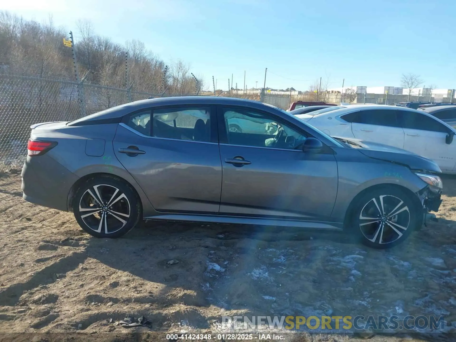 14 fotografías del automóvil dañado 3N1AB8DV1NY258613 NISSAN SENTRA 2022