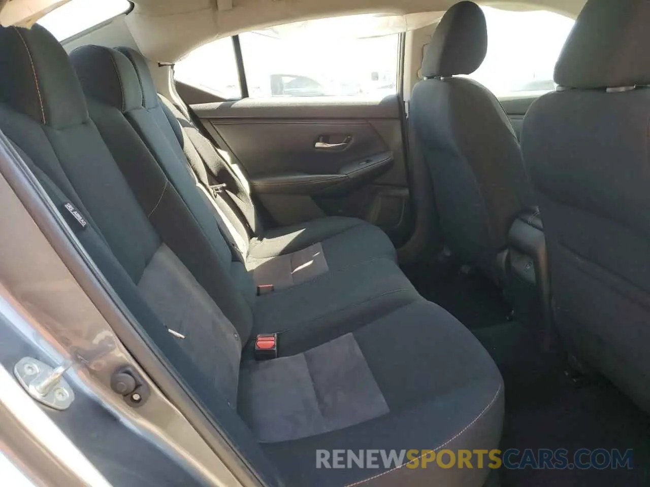 10 fotografías del automóvil dañado 3N1AB8DV1NY298125 NISSAN SENTRA 2022