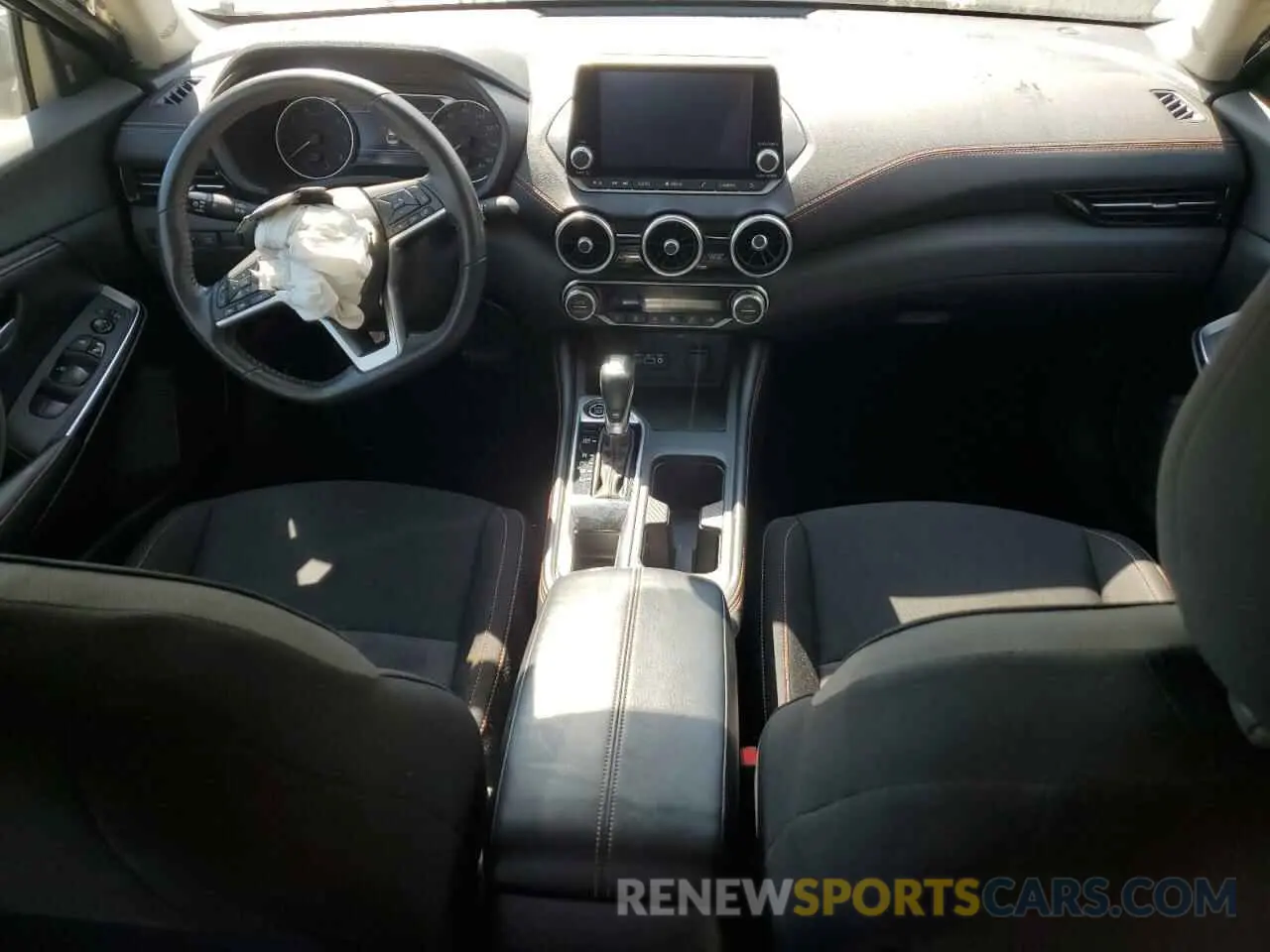 8 fotografías del automóvil dañado 3N1AB8DV1NY298125 NISSAN SENTRA 2022