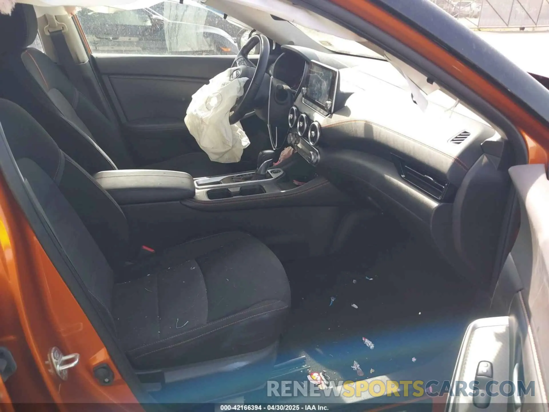 5 fotografías del automóvil dañado 3N1AB8DV1NY299761 NISSAN SENTRA 2022