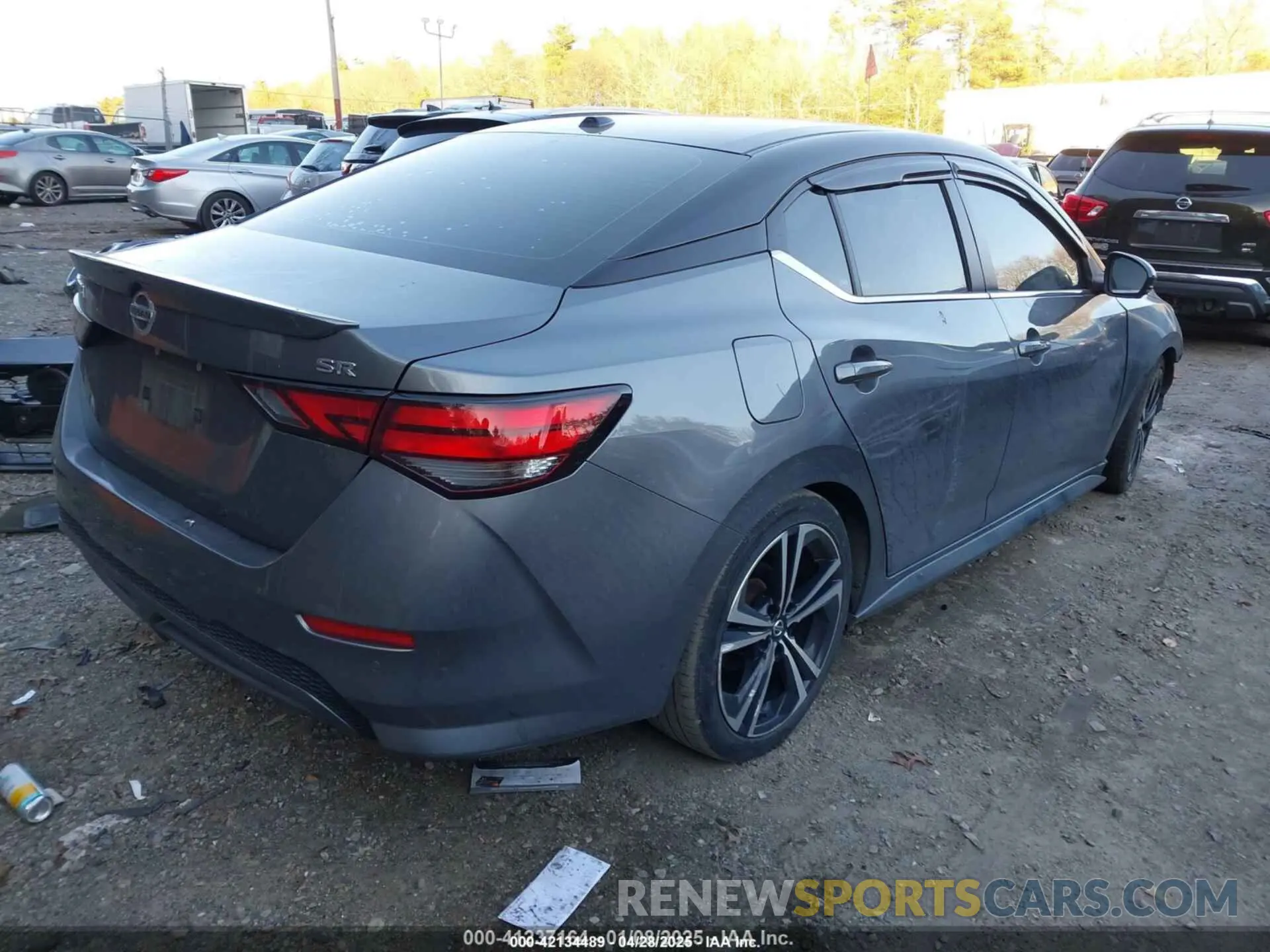 4 fotografías del automóvil dañado 3N1AB8DV2NY224583 NISSAN SENTRA 2022