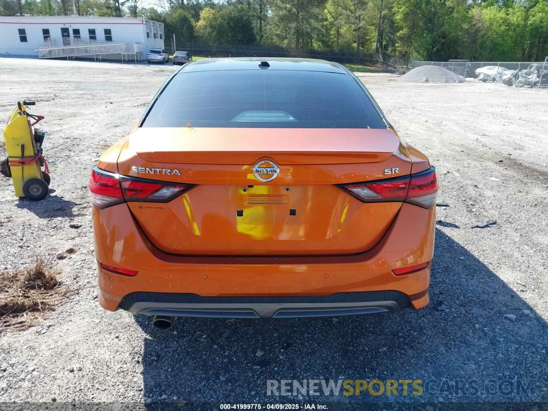 16 fotografías del automóvil dañado 3N1AB8DV2NY308788 NISSAN SENTRA 2022