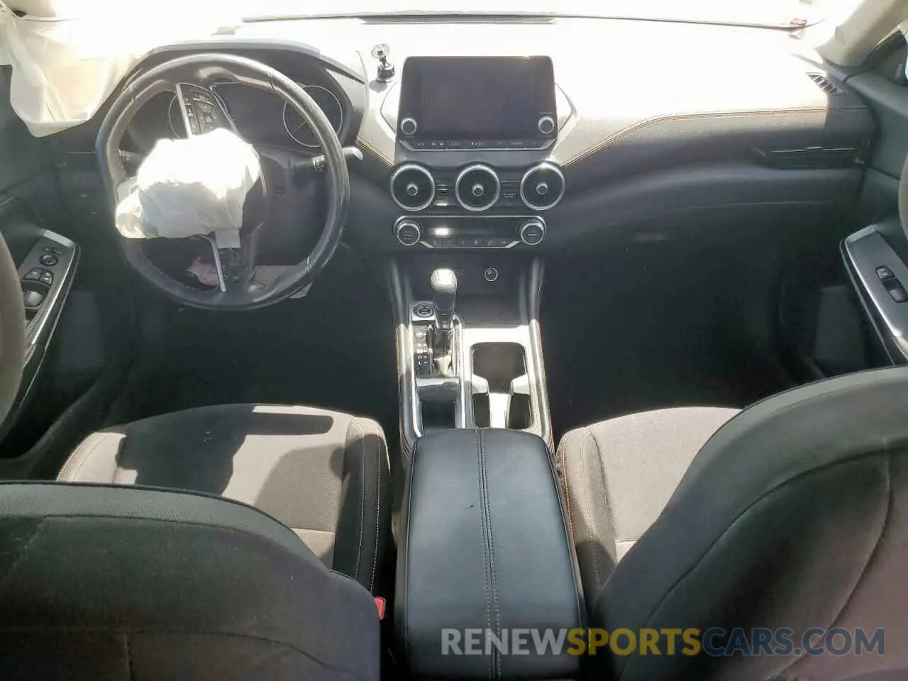 8 fotografías del automóvil dañado 3N1AB8DV3NY255907 NISSAN SENTRA 2022