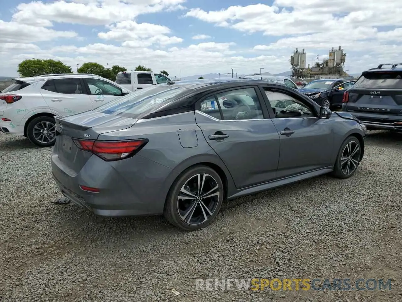 3 fotografías del automóvil dañado 3N1AB8DV3NY287532 NISSAN SENTRA 2022