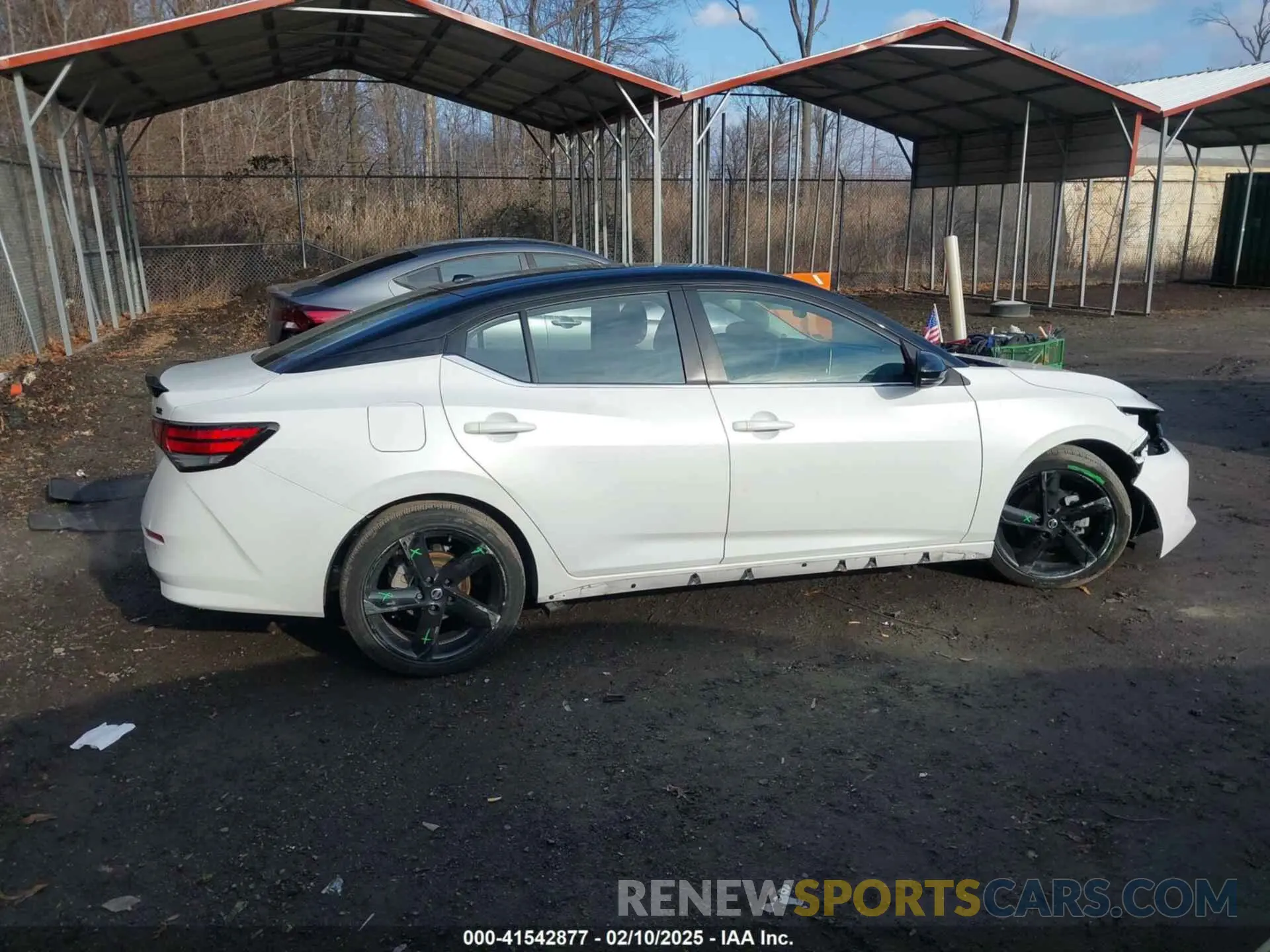 13 fotografías del automóvil dañado 3N1AB8DV3NY312770 NISSAN SENTRA 2022