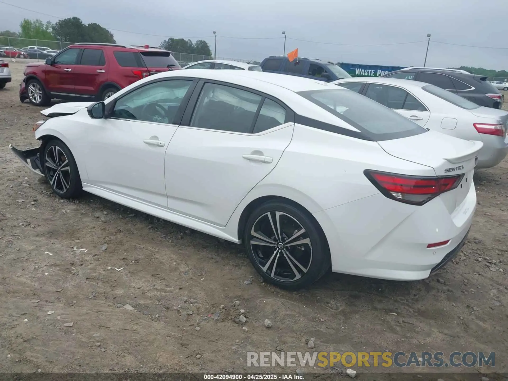 3 fotografías del automóvil dañado 3N1AB8DV3NY316110 NISSAN SENTRA 2022