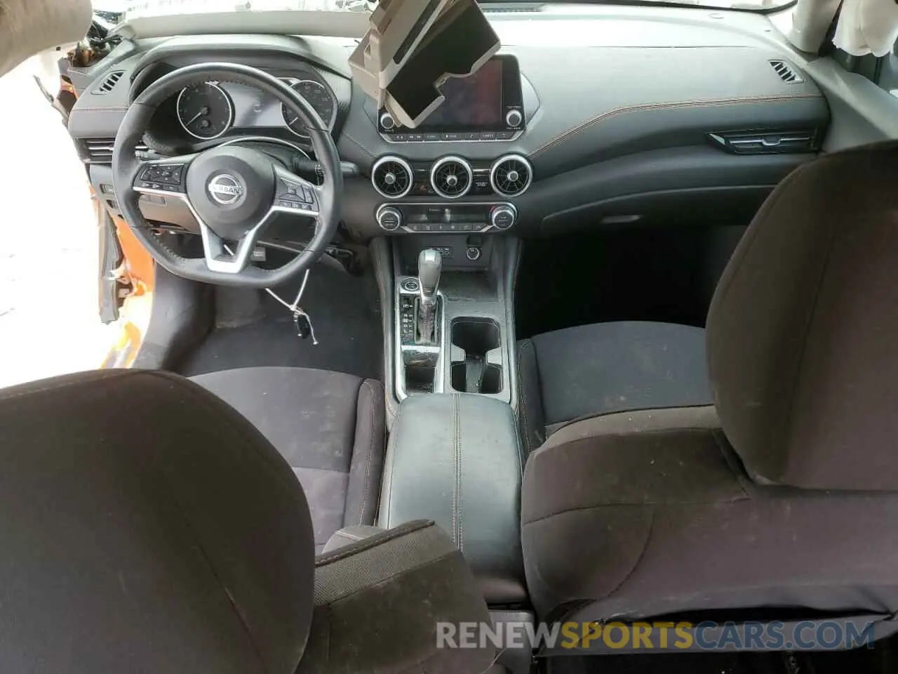 8 fotografías del automóvil dañado 3N1AB8DV4NY222656 NISSAN SENTRA 2022