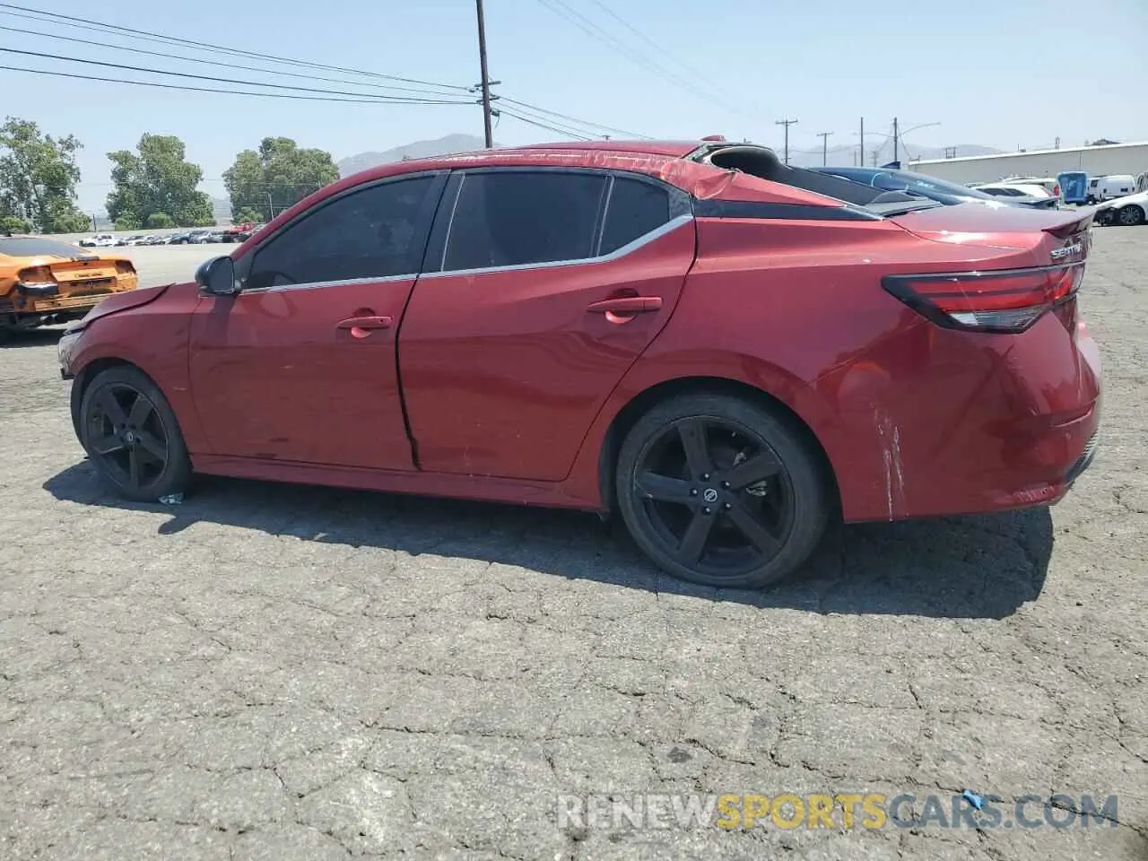 2 fotografías del automóvil dañado 3N1AB8DV4NY287197 NISSAN SENTRA 2022