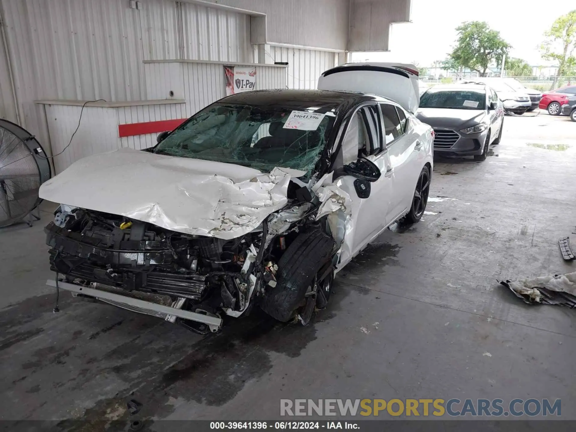 2 fotografías del automóvil dañado 3N1AB8DV4NY287460 NISSAN SENTRA 2022
